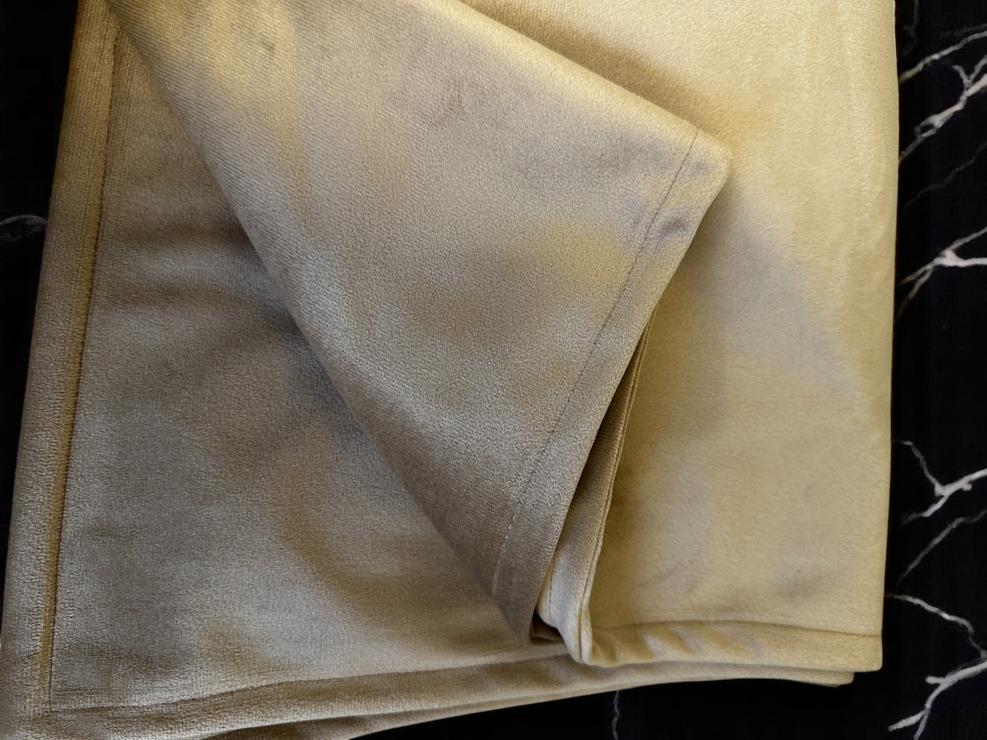 Beige Double-Sided Plush Velvet Bed Runner / Bed Throw / Bed Scarf Luxury Fabric for Home or Hotel Use.